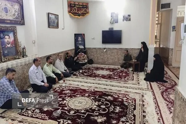دیدار با خانواده شهدا