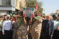 فیلم/ شکوه تشییع پیکر شهید فراجا «عباس آقایی»