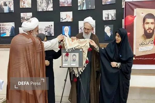 برگزاری آئین رونمایی از کتاب «نامه‌های ملکوتی» در بابل+ تصاویر