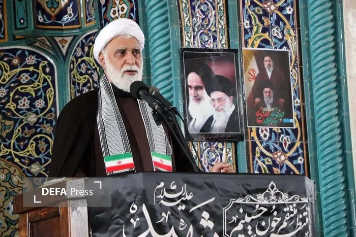 حجت‌الاسلام والمسلمین «علیرضا بی‌نیاز» امام جمعه کیش