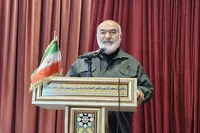 کارگران با شجاعت، غیرت و روحیه انقلابی، در همه صحنه‌ها حضور دارند