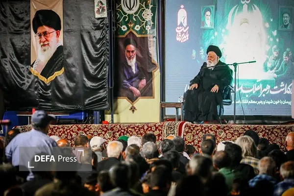 آیتالله علمالهدی آیتالله علمالهدی