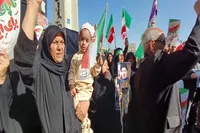 کلیپ/ بیعت مرزنشینان دهلرانی با امام سیدمجتبی خامنه‌ای