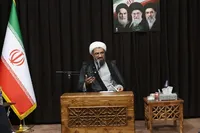 طلبه در کنار معلم و مدیر، مسئولیت هدایتگری فرهنگی و دینی دارد