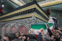 فیلم/ «پابوس»؛ مرثیه‌ای برای رهبر شهید انقلاب