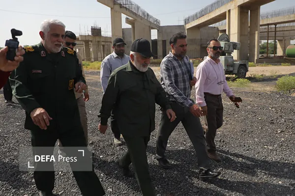 بازدید موالی زاده از موزه دفاع مقدس خوزستان