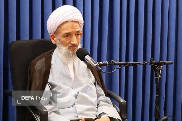 تداوم بصیرت مردمی در برابر توطئه‌های استکباری/ مردم با بصیرت ایران نقشه‌های دشمنان را نقش بر آب کردند