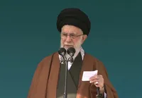 فیلم/ رهبر معظم انقلاب: رژیم خبیث اشتباه کرد و باید تنبیه شود و تنبیه خواهد شد