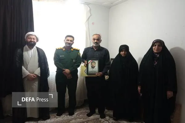 دیدار خانواده شهدا
