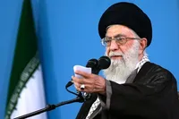 با لبیک به فرمان رهبری، دشمن را مأیوس خواهیم کرد