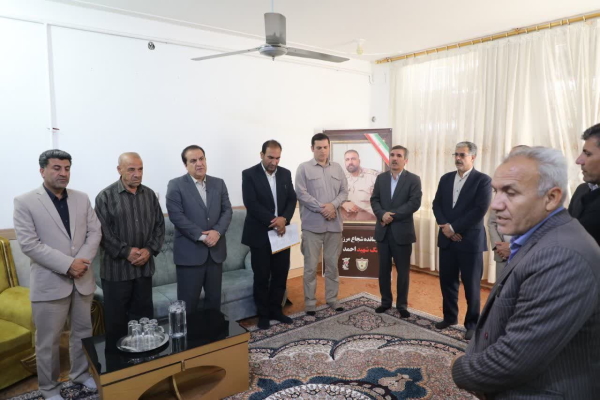 کرمی: صلابت خانواده‌های شهدا، موشکی سهمگین بر قلب استکبار است