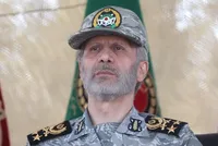 سرلشکر حاتمی: ملت ایران با تکیه بر توانمندی‌های داخلی قطعاً پیروز می‌شود