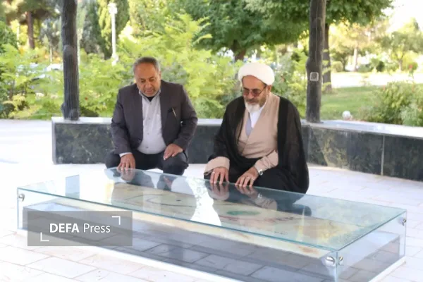 یادمان شهید گمنام صداوسیمای کهگیلویه و بویراحمد یادمان شهید گمنام صداوسیمای کهگیلویه و بویراحمد