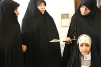 دیدار بانوان ارومیه‌ای با خانواده شهید «مرتضی عبدالهی» از شهدای جنگ رمضان