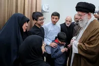 فیلم/ گفت‌وگوی متفاوتی از فرزندان شهیدان کرباسی و عواضه با رهبر انقلاب