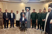 دیدار مشاور عالی نماینده ولی‌فقیه در بنیاد شهید با آزادگان و خانواده شهید محمدی + تصاویر