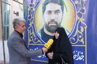 همسر شهید «مرادی»: فرزندانم راه پدر را ادامه می‌دهند/ خود و فرزندانم را فدای رهبر معظم انقلاب می‌کنیم