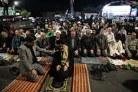 تصاویر/ اقامه نماز استغاثه در ارومیه