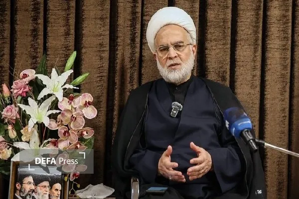 قدرت ولایی برخلاف قدرت استکباری، ابزار اصلاح جامعه و خدمت تا پای جان است