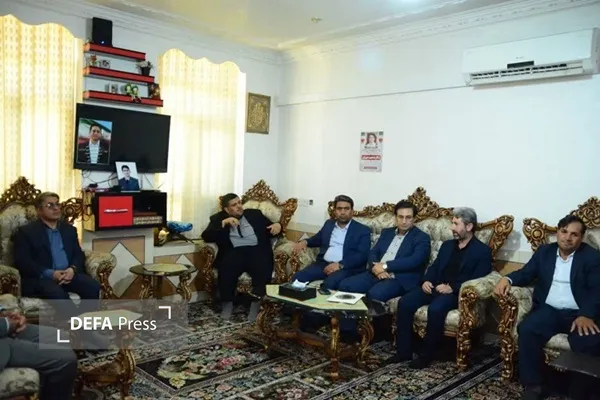 سرکشی از خانواده شهید مهرابی در کوهچنار