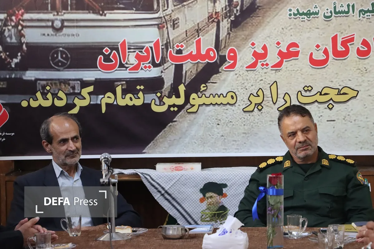 تصاویر/ حضور سرهنگ جوان در مؤسسه پیام آزادگان