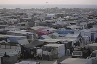 Cold and Rainy Gaza Awaits Progress in Ceasefire Talks