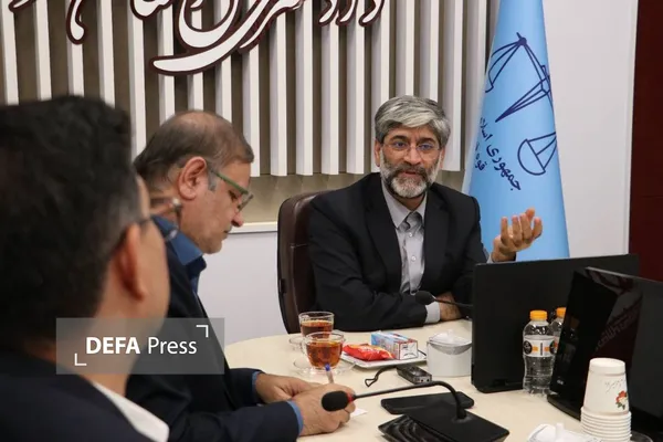 عتباتی: برخورد بدون مسامحه با سوءجریان‌ها، خط قرمز دستگاه قضایی است