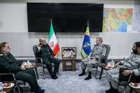 ہماری مسلح افواج نے دہشت گرد طاقتوں کو خاک چاٹنے پر مجبور کر دیا/ میجر جنرل حاتمی: فوج اور آئی آر جی سی کا اتحاد، سیکیورٹی اور اقتدار کی بلندیاں فتح کرنے کی کنجی ہے، میجر جنرل وحیدی