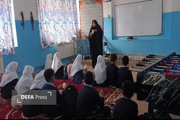 برگزاری برنامه جهادی «یک روز بانشاط کودکان در نمازخانه» در ساری برگزاری برنامه جهادی «یک روز بانشاط کودکان در نمازخانه» در ساری