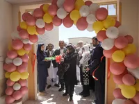 رویای تحصیل در سیادک محقق شد /  افتتاح مدرسه‌ای ۸ کلاسه با دستان مهربان «فروزان‌گهر»