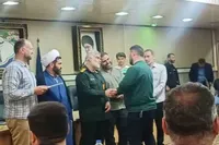 فرمانده سپاه ناحیه امام حسن(ع) قزوین از فرمانده پایگاه بسیج شهید معصومی ارتش تقدیر کرد