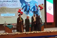 خانواده‌ شهدای وزارت دفاع تجلیل شدند