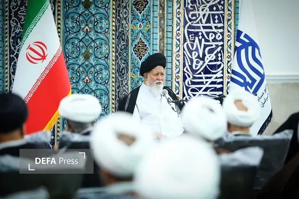 آیت‌الله علم‌الهدی: مدیریت تجمعات شبانه برای جلوگیری از سوءاستفاده دشمن ضروری است