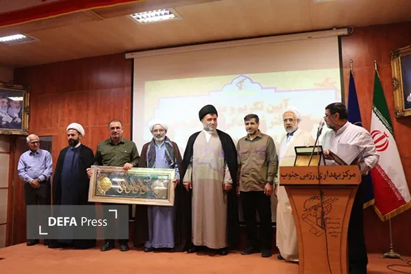 لبیک به فرامین رهبری، رمز پیروزی در تمام عرصه‌ها است