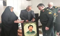حضور در کنار خانواده شهدا توفیقی برای مسئولان و خدمتگزاران نظام است