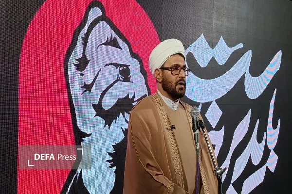 مسئولان ناکارآمد کنار بروند مردم هم عدالت میخواهند و هم پاسخگویی مسئولان ناکارآمد کنار بروند مردم هم عدالت میخواهند و هم پاسخگویی