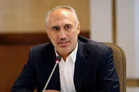 فریب گرگ از دستان خونینش هویدا شد