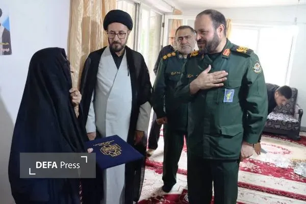 از تربیت عاشورایی تا مجاهدت جهانی؛ روایت دیدار سردار «برسلانی» با خانواده شهید حجت الاسلام «ابراهیمی» + تصاویر از تربیت عاشورایی تا مجاهدت جهانی؛ روایت دیدار سردار «برسلانی» با خانواده شهید حجت الاسلام «ابراهیمی» + تصاویر