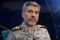 امیر اکرمی‌نیا: عبور راحت موشک‌ها و پهپاد‌های ارتش از پدافند دشمن/ عملیات‌های ما علیه پایگاه‌های آمریکا بسیار مؤثر و مخرب بود