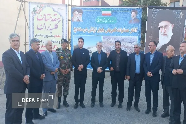 عملیات اجرایی پروژه تعریض محور حدفاصل میدان لشکر تا سه‌راهی روستای سرخه‌دزج و بلوار مرزبان سنندج روز شنبه با حضور استاندار کردستان، شهردار سنندج و فرمانده لشکر ۲۸ پیاده کردستان آغاز شد.