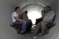 ۱۱ قانون حیاتی برای نجات در زمان حمله هوایی دشمن