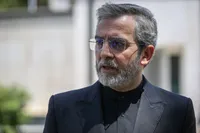 علی باقری: تنگه هرمز نمی‌تواند منشاء ناامنی برای ایران باشد