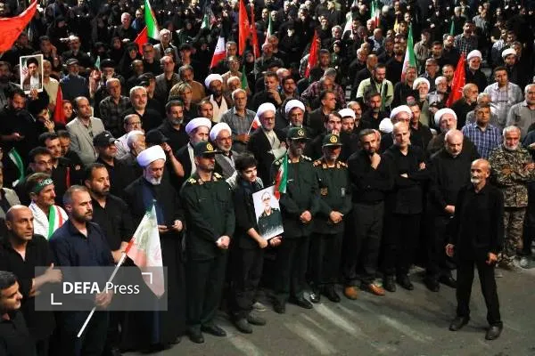 وداع باشکوه مردم دیار علویان با پیکر مطهر شهید «محمد اکبرزاده» + تصاویر