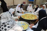 عطر ایثار در مشهد؛ جهادگران خانوک به استقبال زائران «قائد شهید» رفتند+ تصاویر