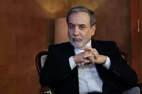 عراقچی: هرگز تسلیم نمی‌شویم و از مردم و سرزمینمان دفاع می‌کنیم