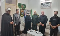 دیدار مسئولین لرستانی با خانواده شهید «علی بیگی»