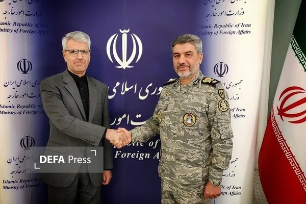امیر اکرمی‌نیا