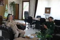 مدیرکل حفظ آثار دفاع مقدس و مقاومت خراسان رضوی با فرمانده مرزبانی استان دیدار کرد