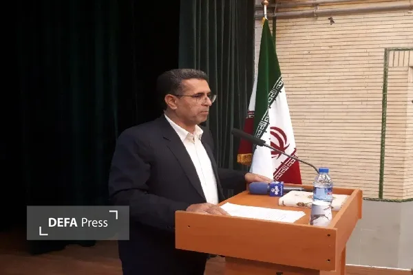 مراسم تودیع و معارفه فرماندار شهرستان کامیارن با تاکید بر مبانی توسعه‌بخش برگزار شد