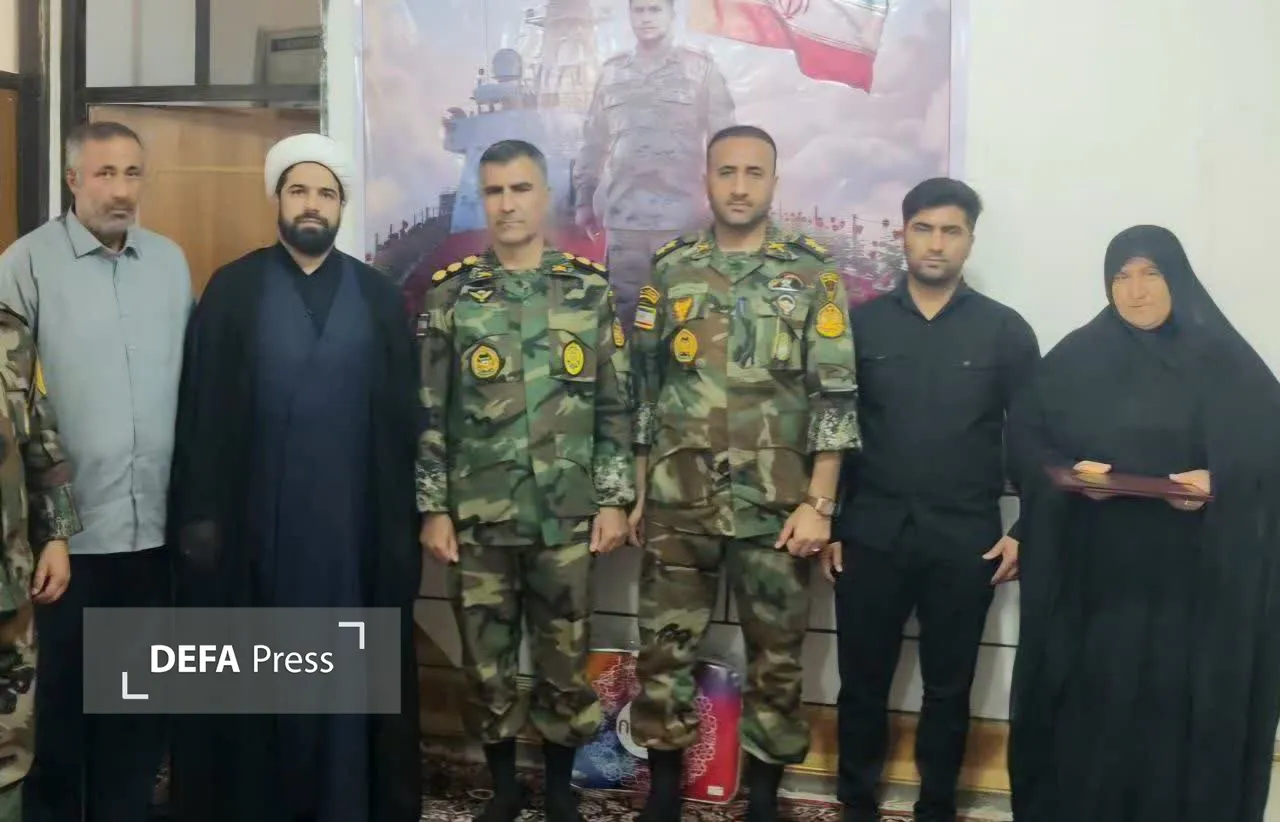 تکریم خانواده شهید